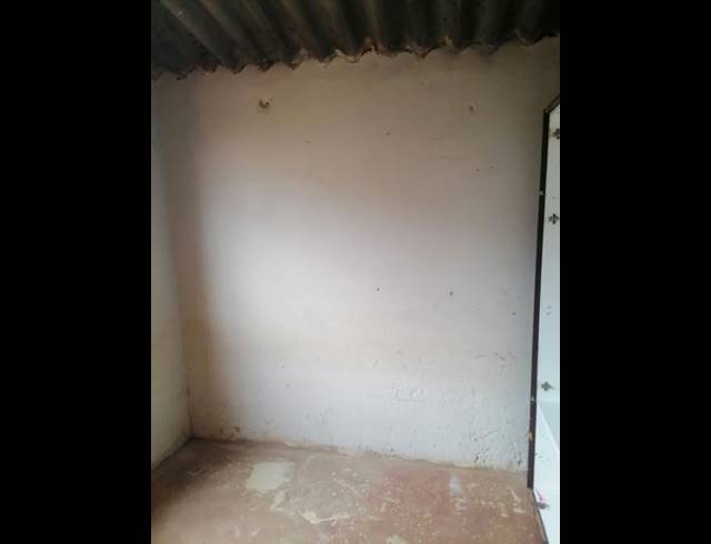 1 BEDROOM HOUSE FOR SALE IN BRAAMFISCHERVILLE